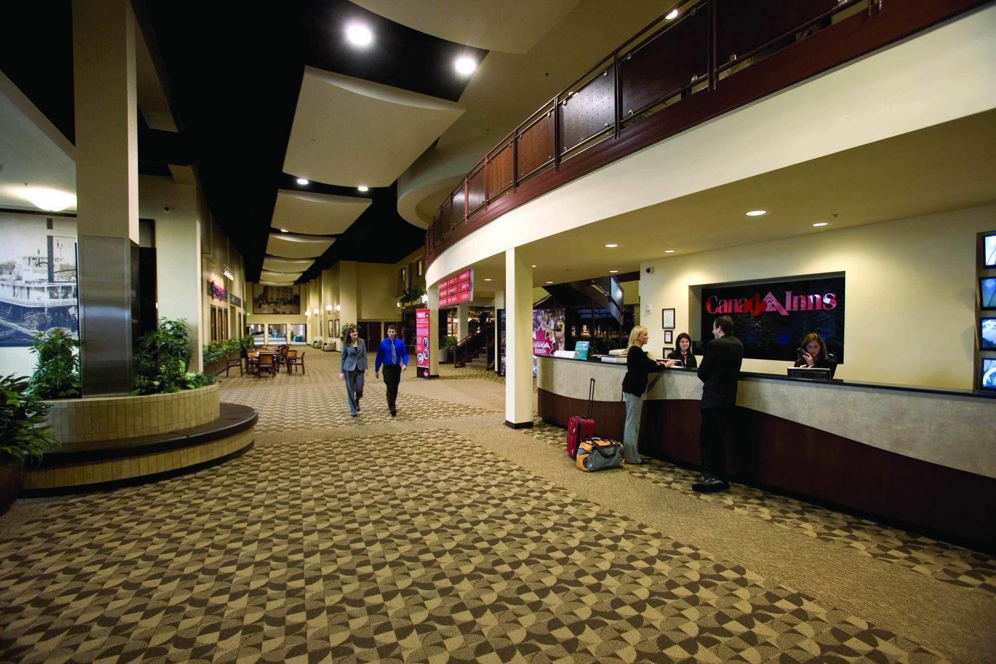Canad Inns Destination Center Grand Forks Dış mekan fotoğraf
