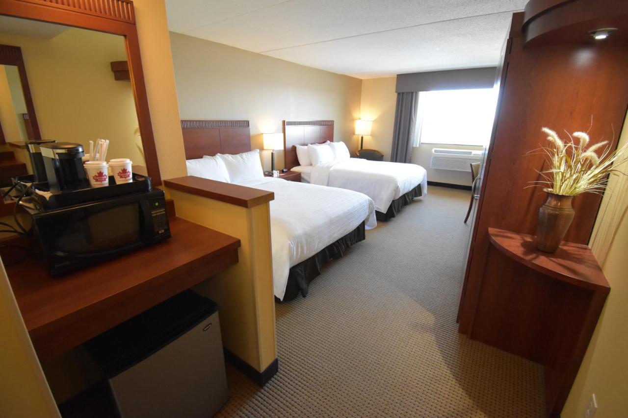 Canad Inns Destination Center Grand Forks Dış mekan fotoğraf