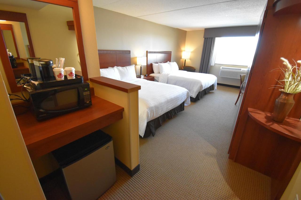 Canad Inns Destination Center Grand Forks Dış mekan fotoğraf