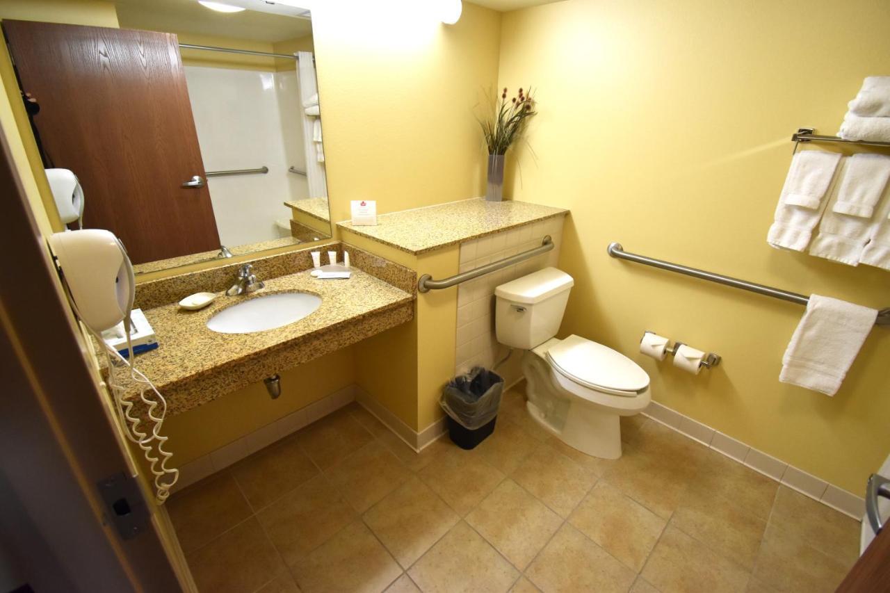 Canad Inns Destination Center Grand Forks Dış mekan fotoğraf